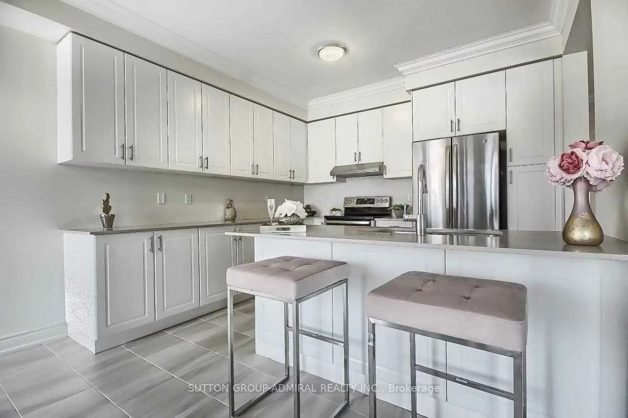 14, Yarrow, Holland Landing, East Gwillimbury