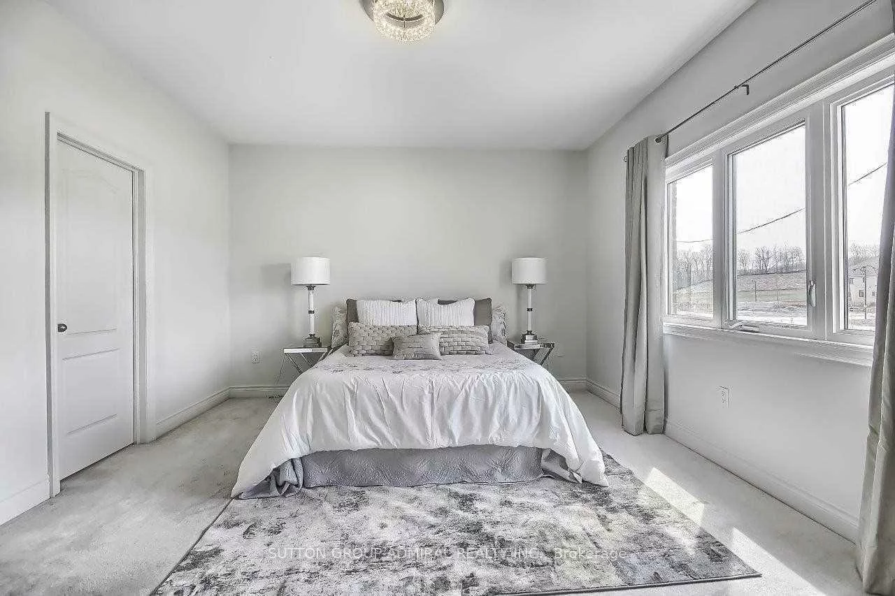 14, Yarrow, Holland Landing, East Gwillimbury