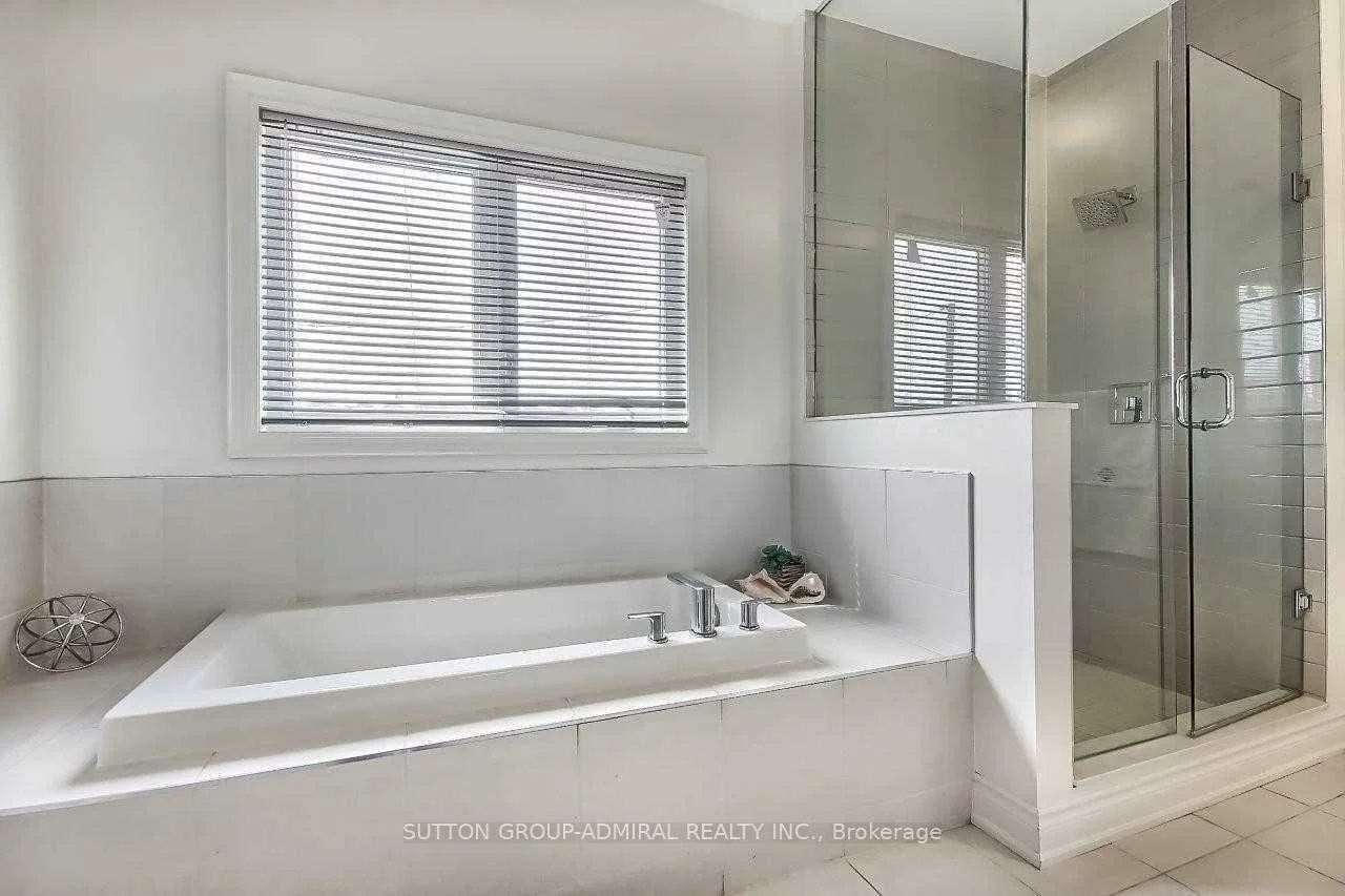 14, Yarrow, Holland Landing, East Gwillimbury