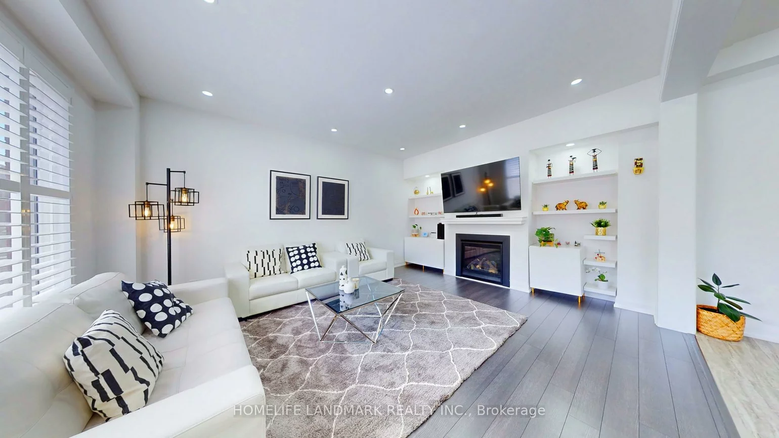 51, Crimson King, Holland Landing, East Gwillimbury