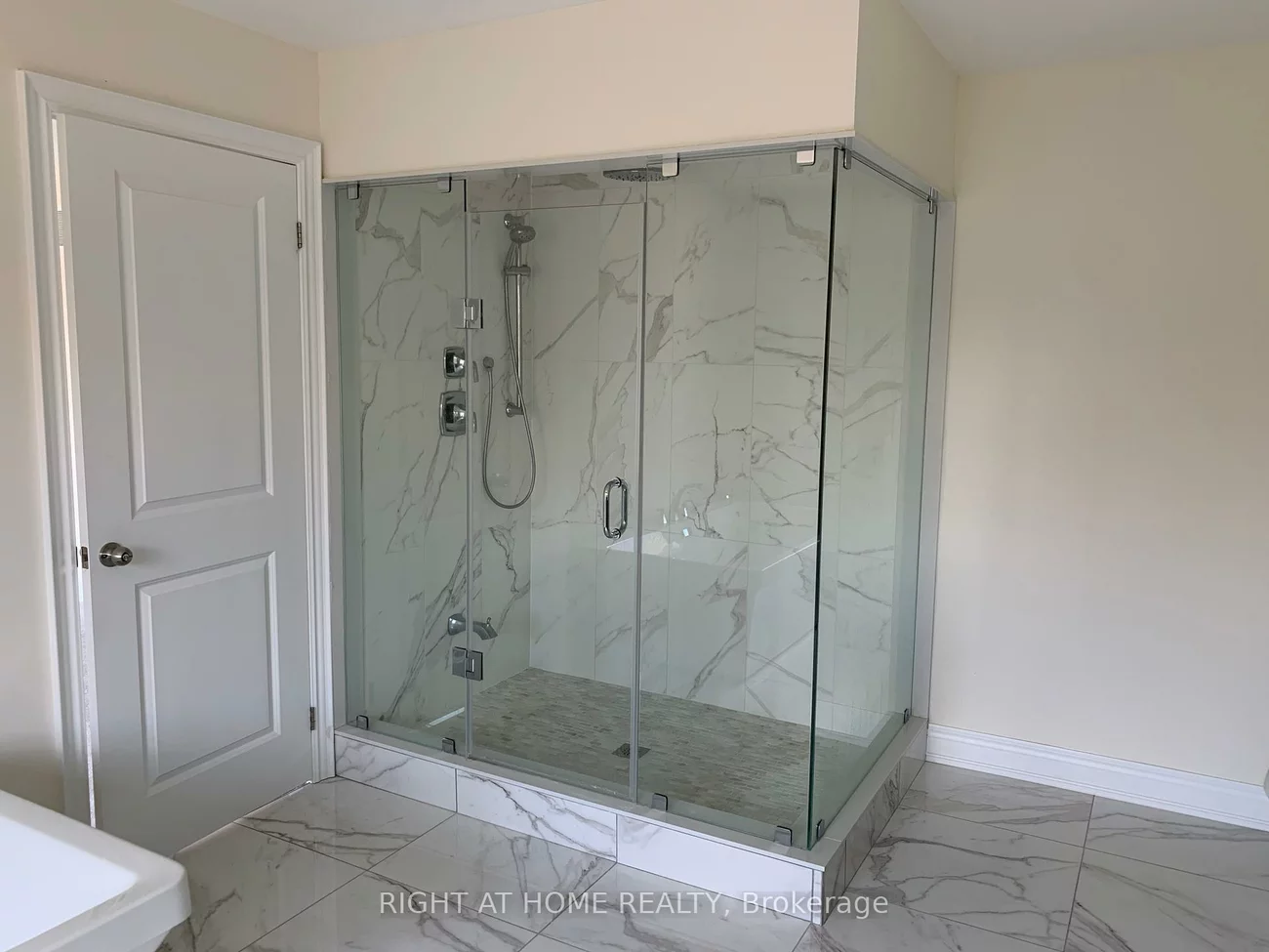 35, Prunella, Holland Landing, East Gwillimbury
