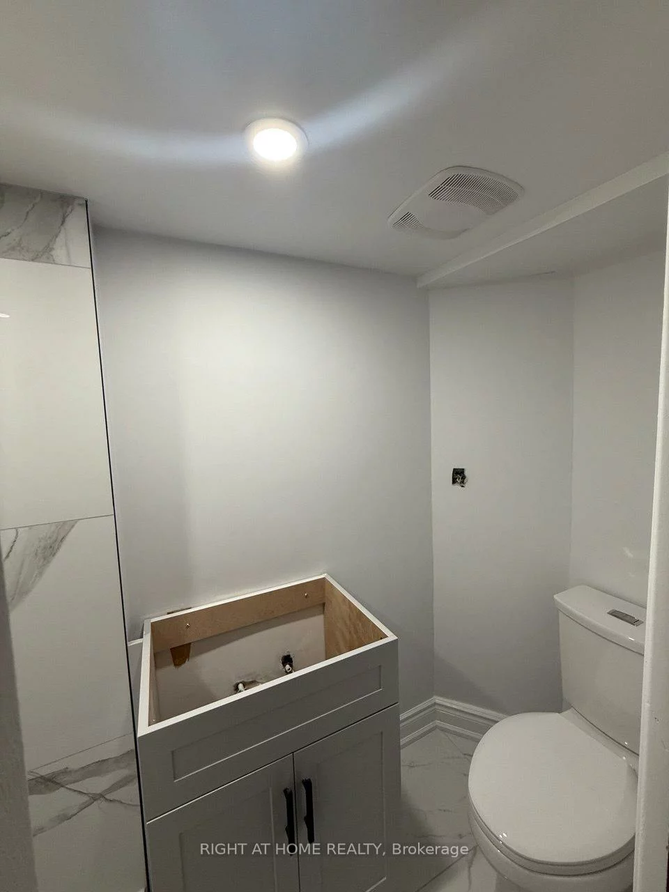 313, Christopher, Holland Landing, East Gwillimbury