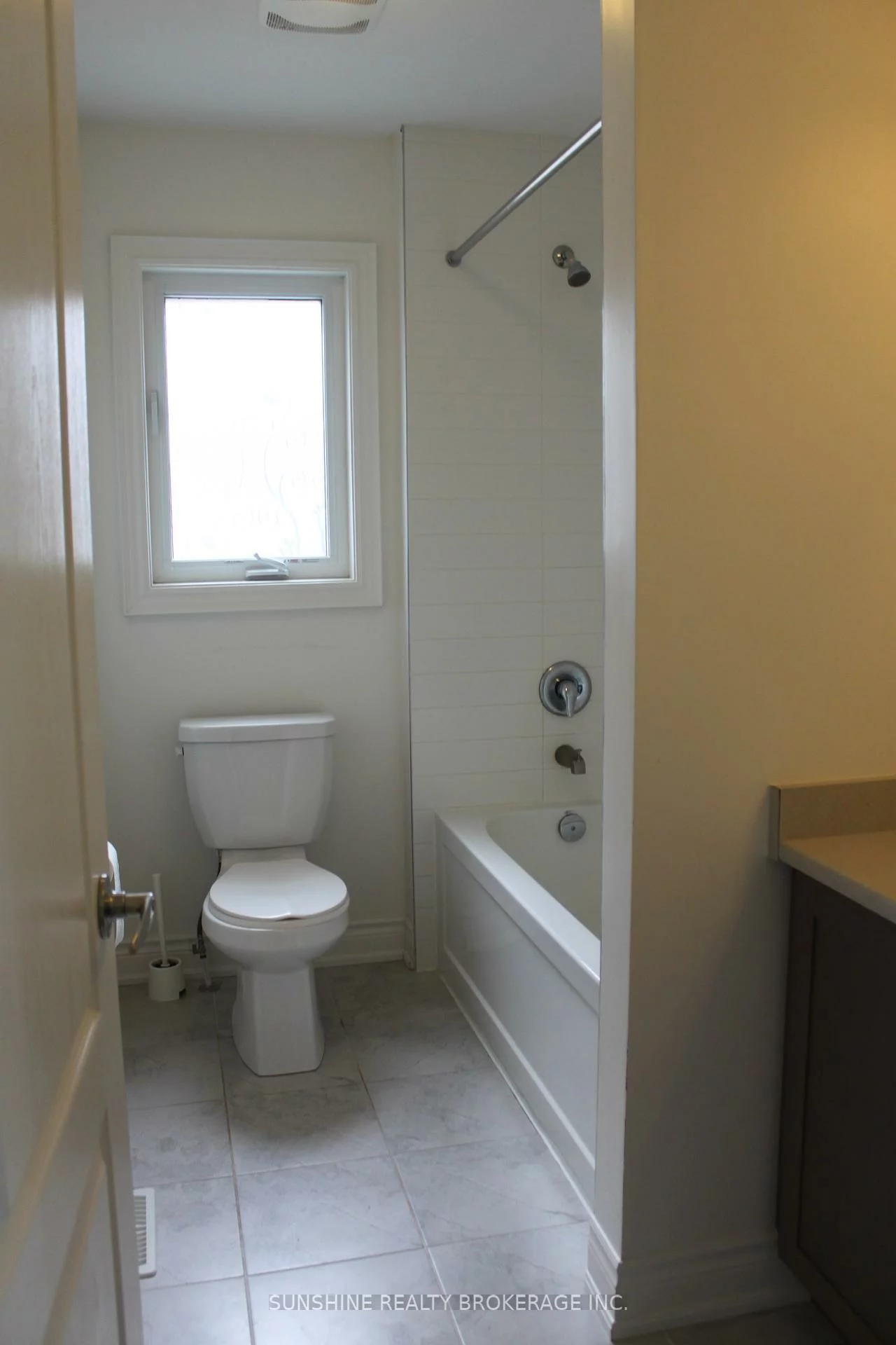 24, Festival, Sharon, East Gwillimbury