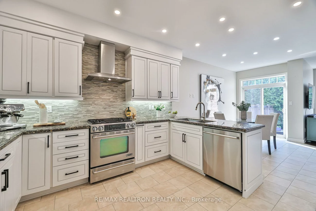 33, Applegate, Sharon, East Gwillimbury