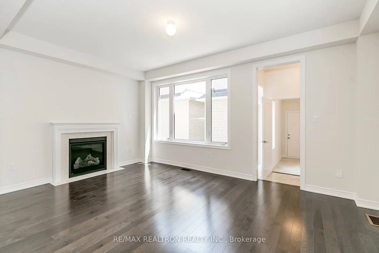 33, Applegate, Sharon, East Gwillimbury