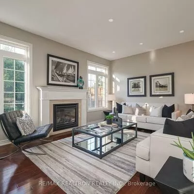33, Applegate, Sharon, East Gwillimbury