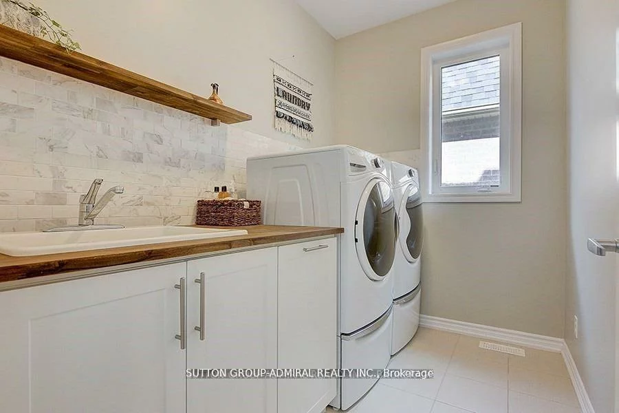 103, Leaden Hall, Queensville, East Gwillimbury