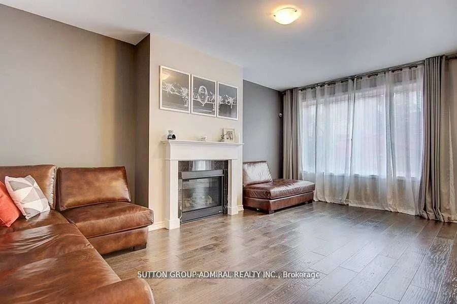 103, Leaden Hall, Queensville, East Gwillimbury