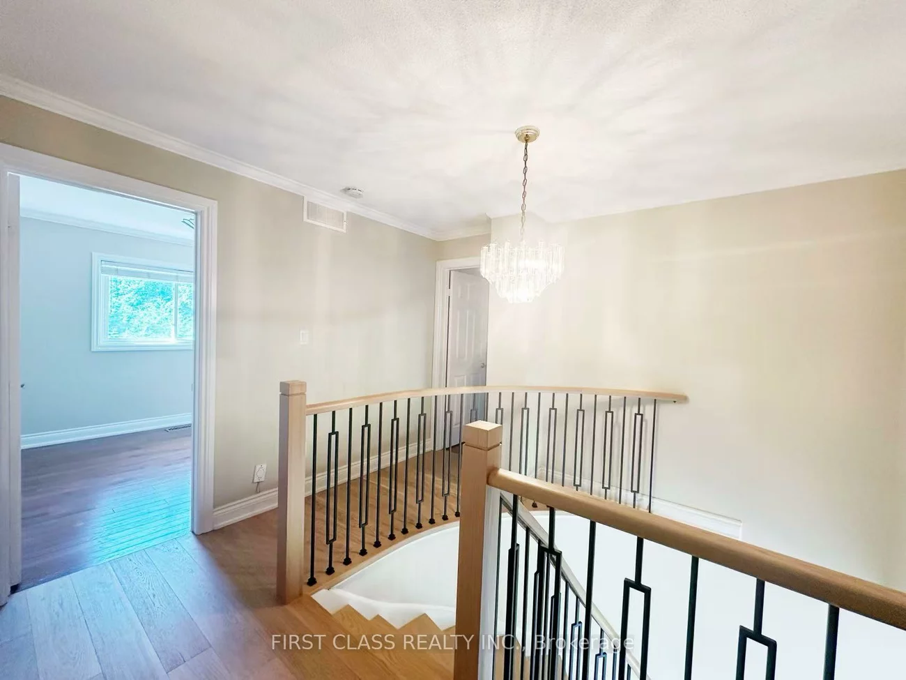 3, Veronica, Sharon, East Gwillimbury