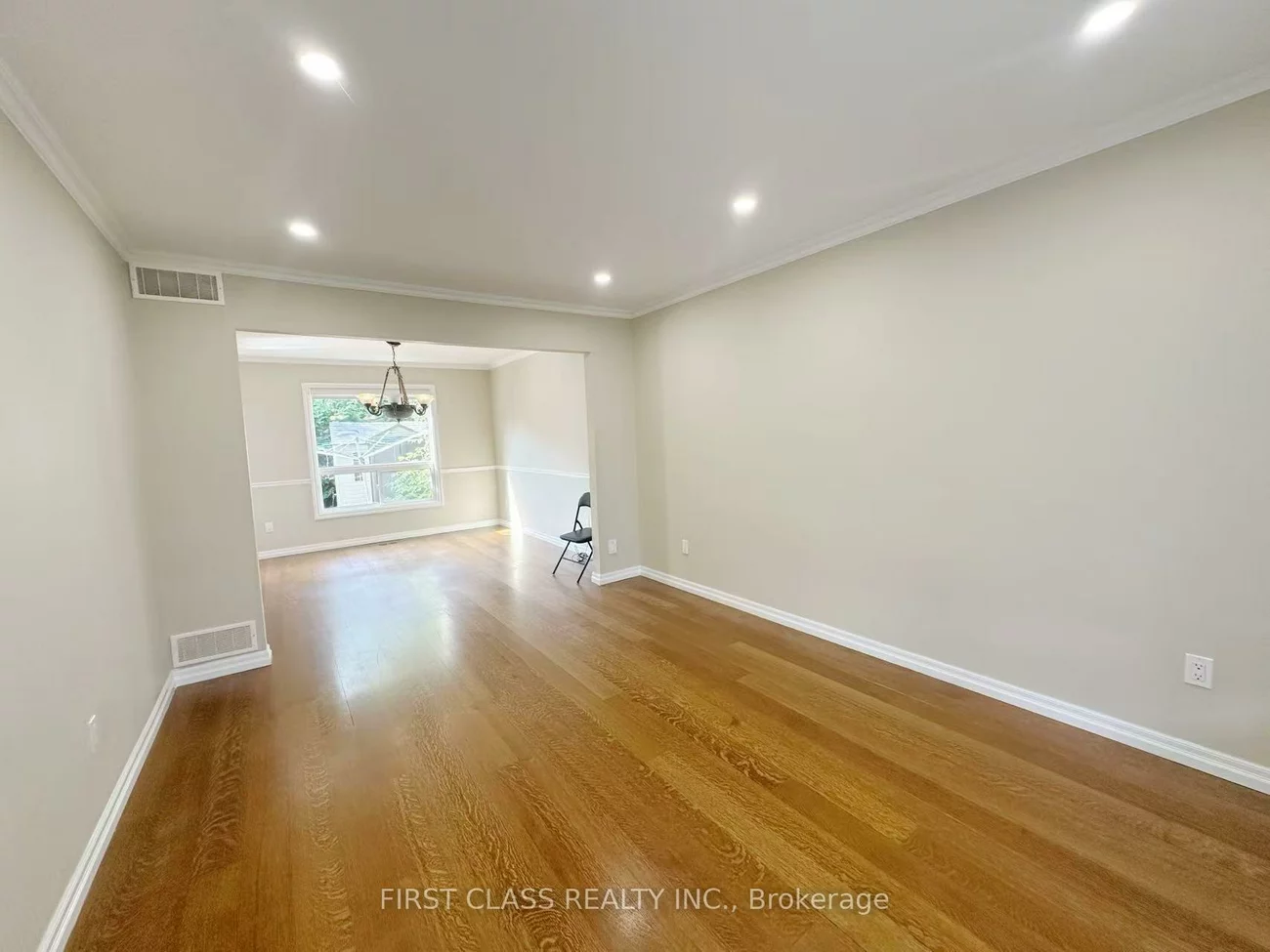 3, Veronica, Sharon, East Gwillimbury