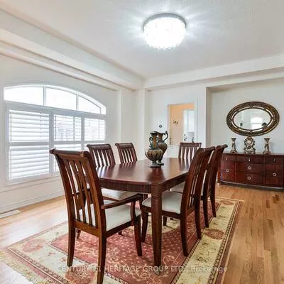 9, Cranley, Sharon, East Gwillimbury