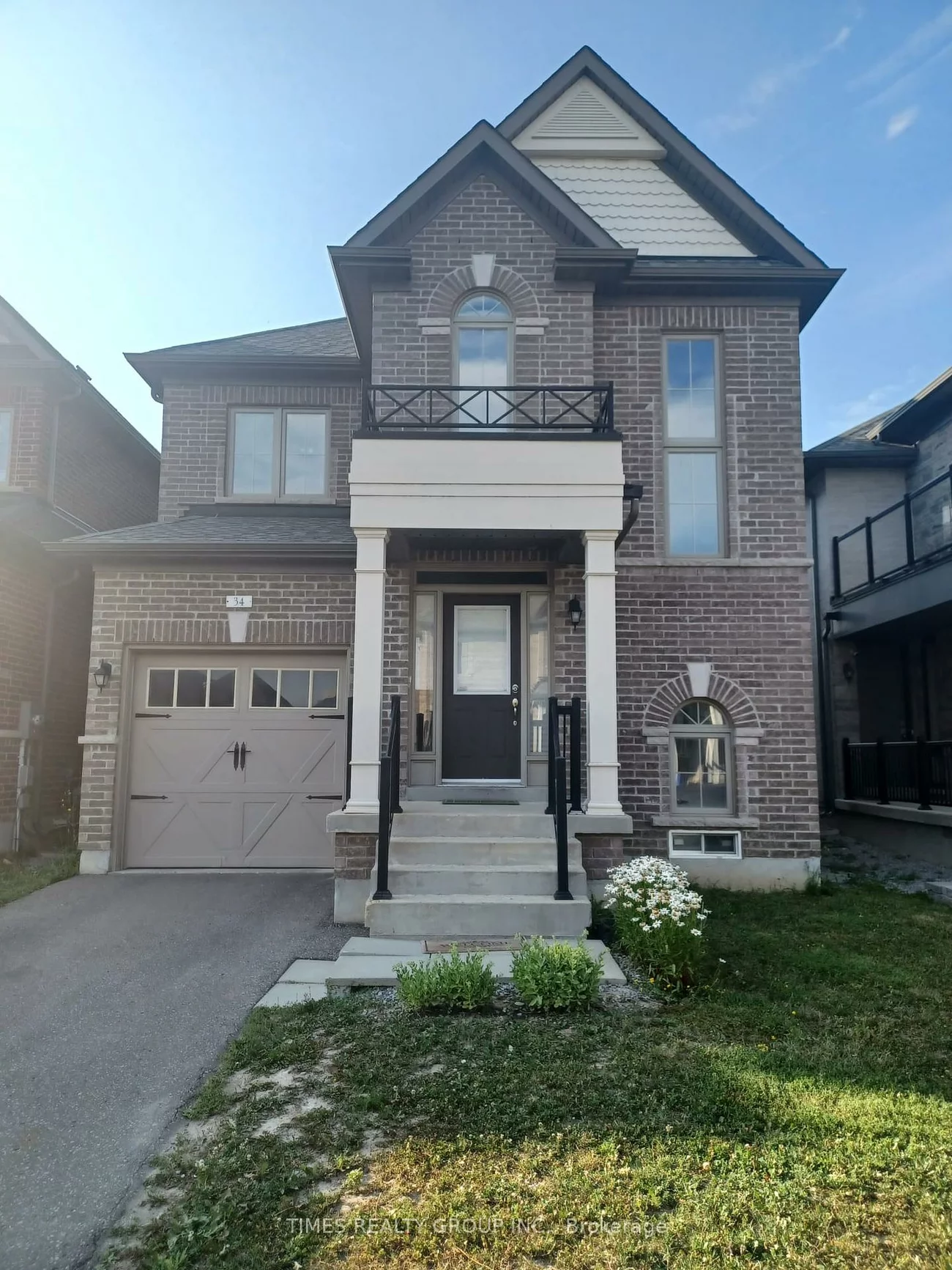 34, Festival, Sharon, East Gwillimbury