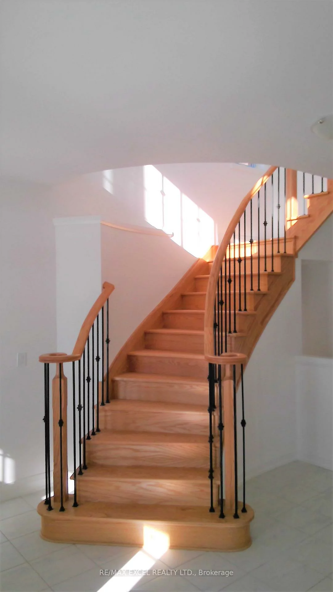 93, Dog Wood, Holland Landing, East Gwillimbury