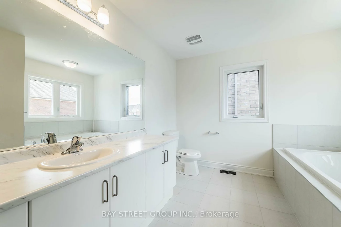 35, Walter Tunny, Sharon, East Gwillimbury