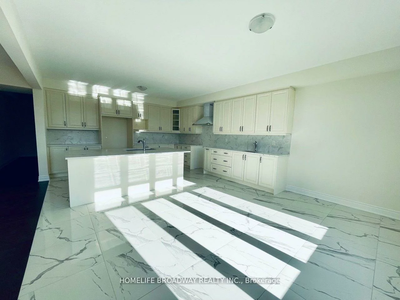 199, Thompson, Holland Landing, East Gwillimbury