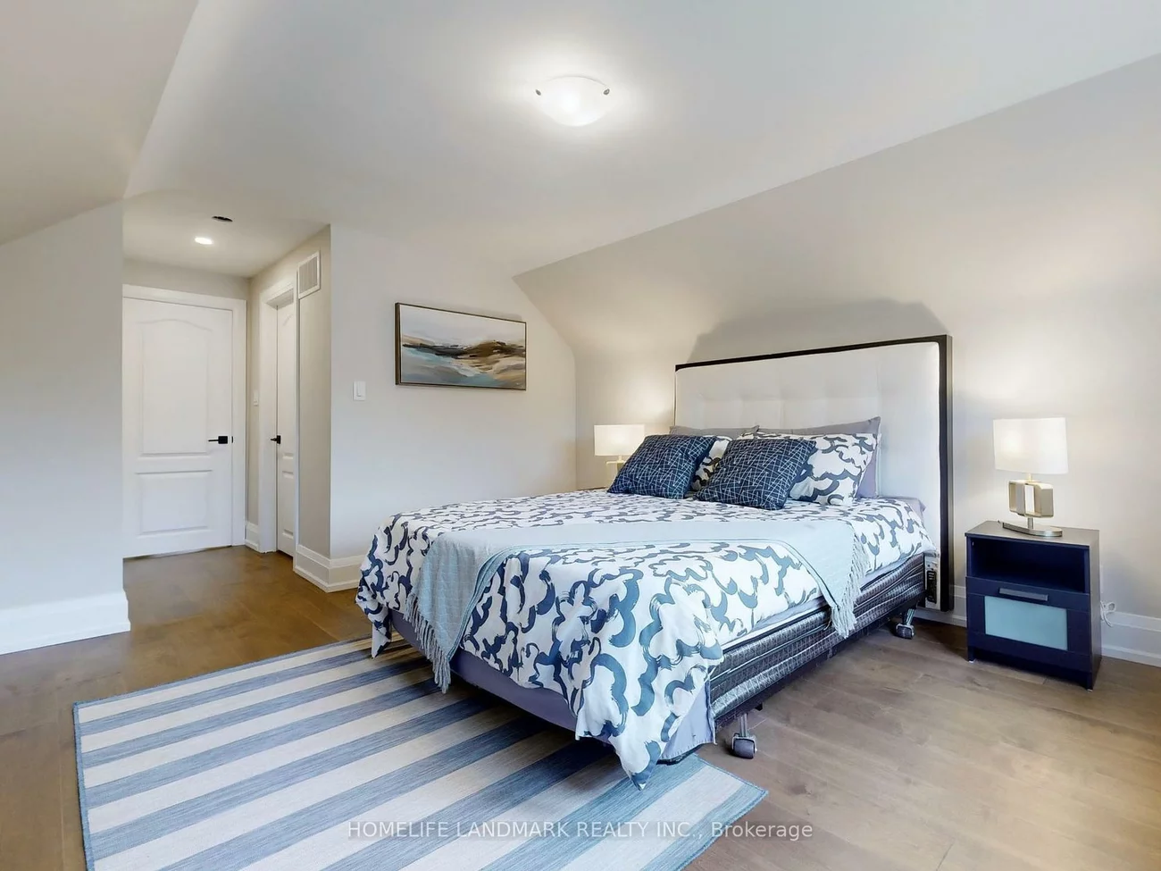 1661, Mount Albert, Sharon, East Gwillimbury