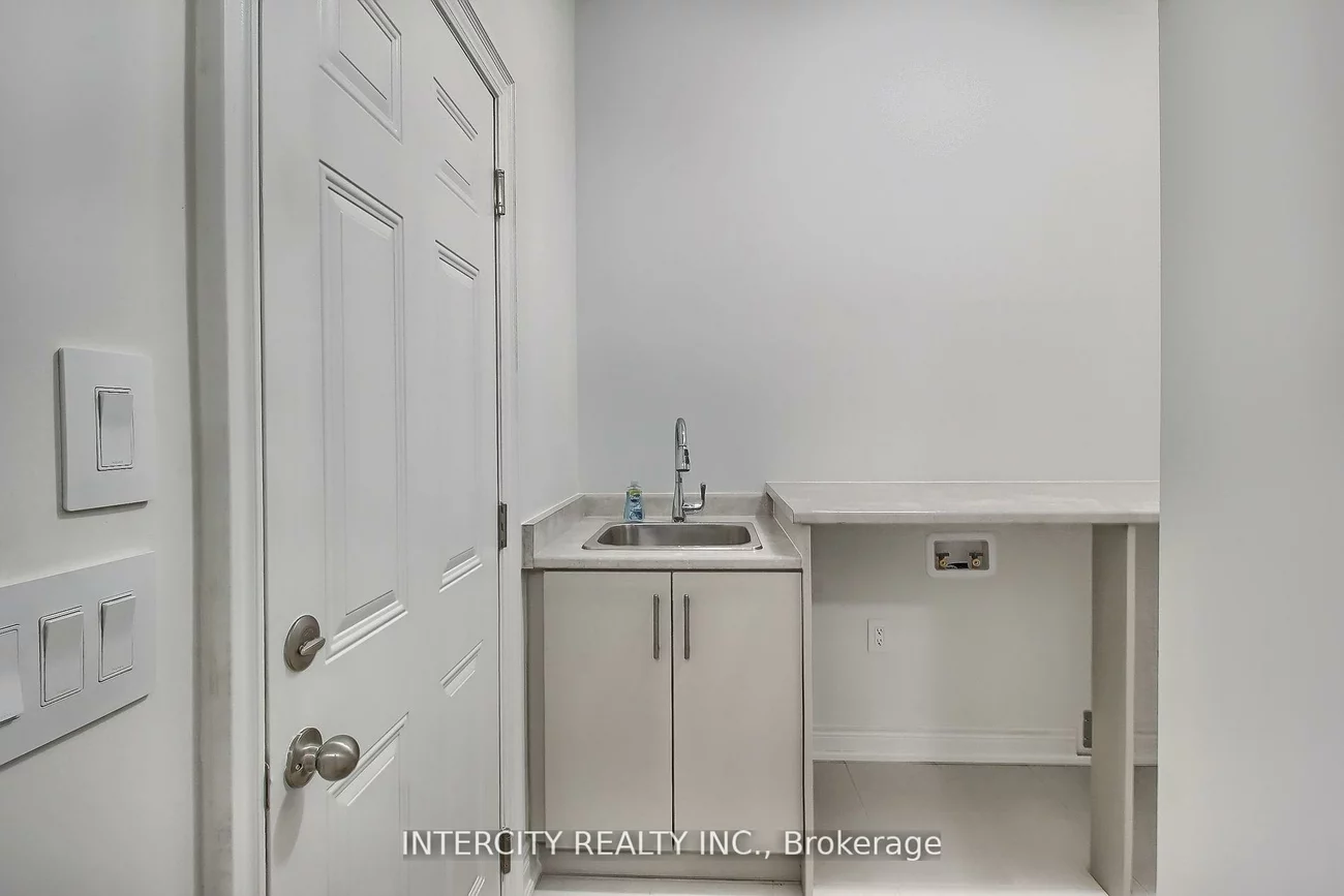 331, Seaview, Queensville, East Gwillimbury