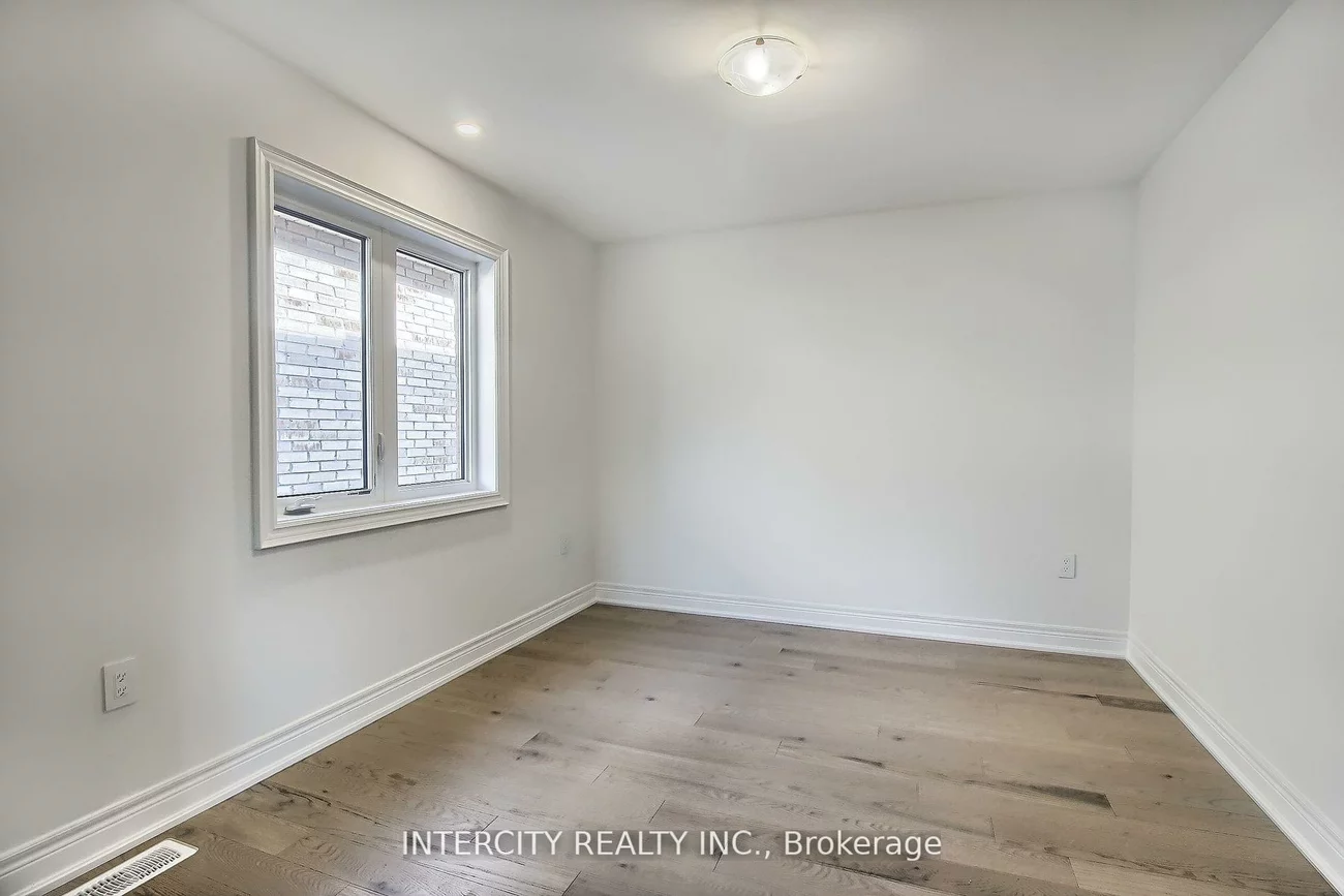 331, Seaview, Queensville, East Gwillimbury