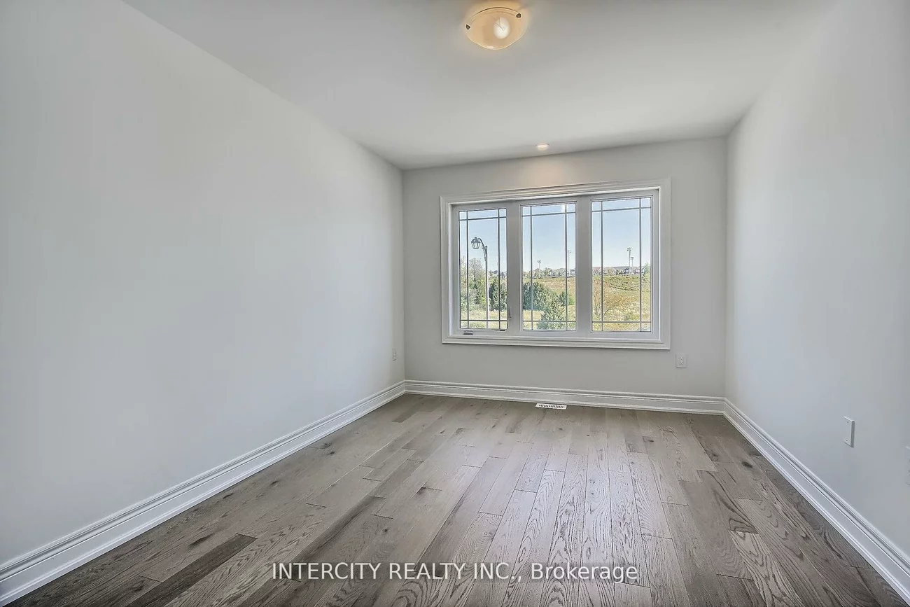 331, Seaview, Queensville, East Gwillimbury