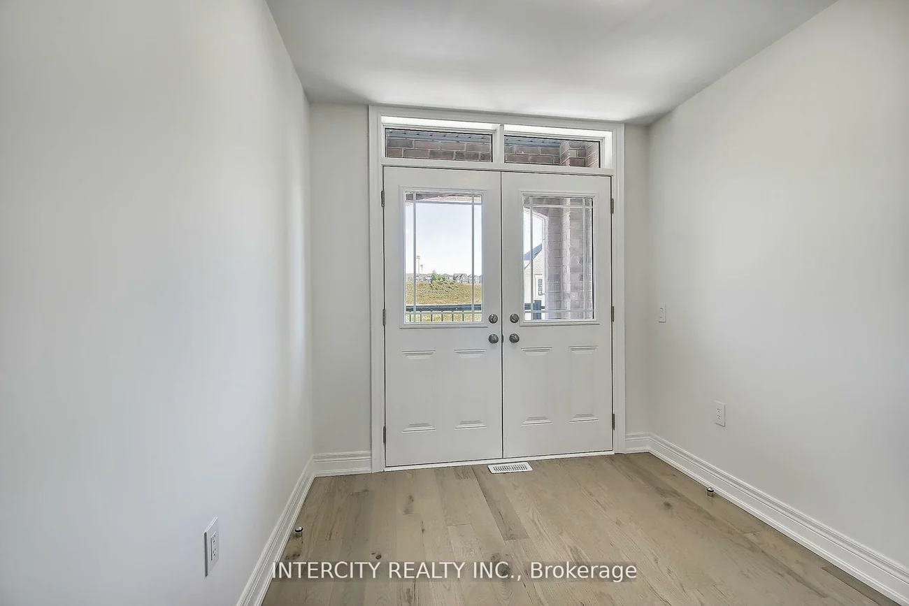331, Seaview, Queensville, East Gwillimbury