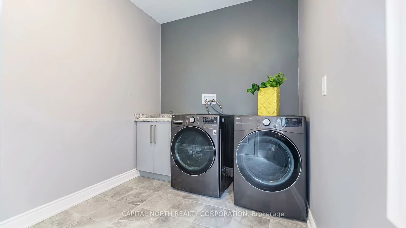 126, Meadow Vista, Holland Landing, East Gwillimbury