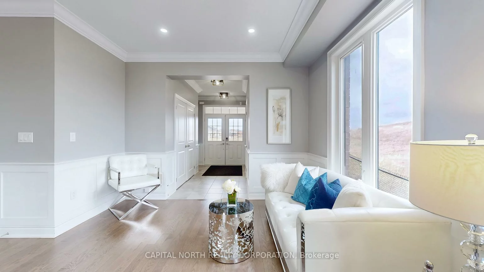 126, Meadow Vista, Holland Landing, East Gwillimbury
