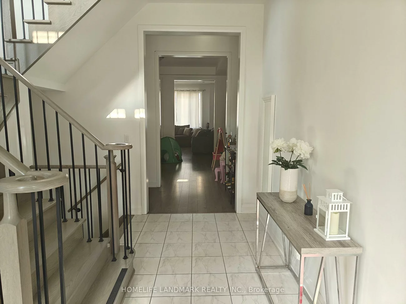 31, Snap Dragon, Holland Landing, East Gwillimbury
