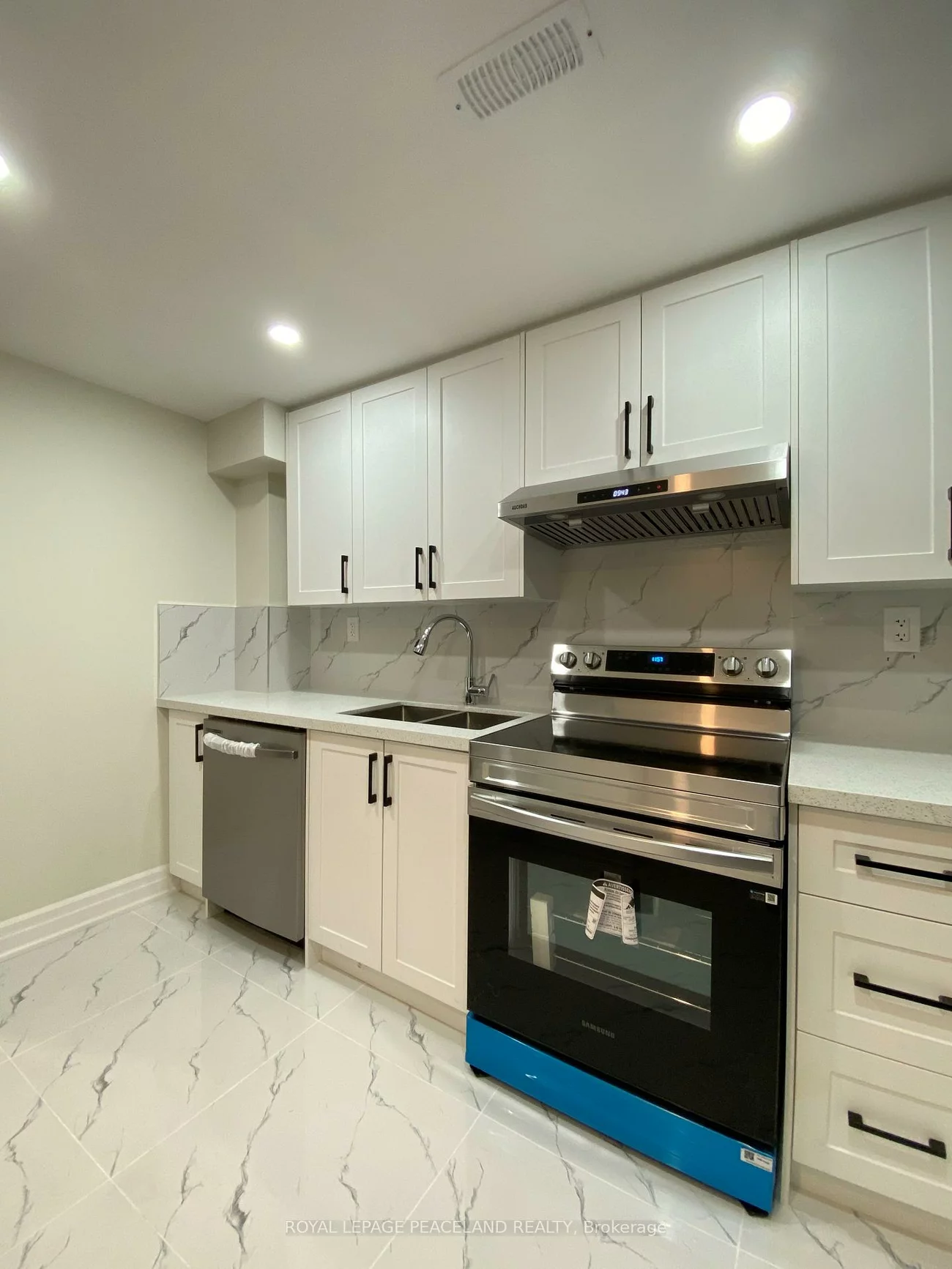 30, MEADOW VISTA, Holland Landing, East Gwillimbury