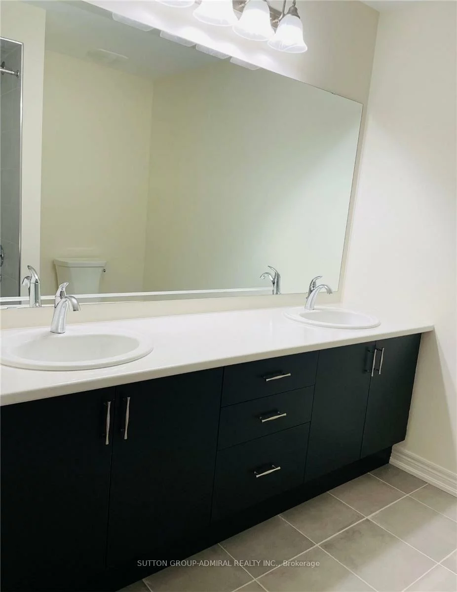 254, Silk Twist, Holland Landing, East Gwillimbury
