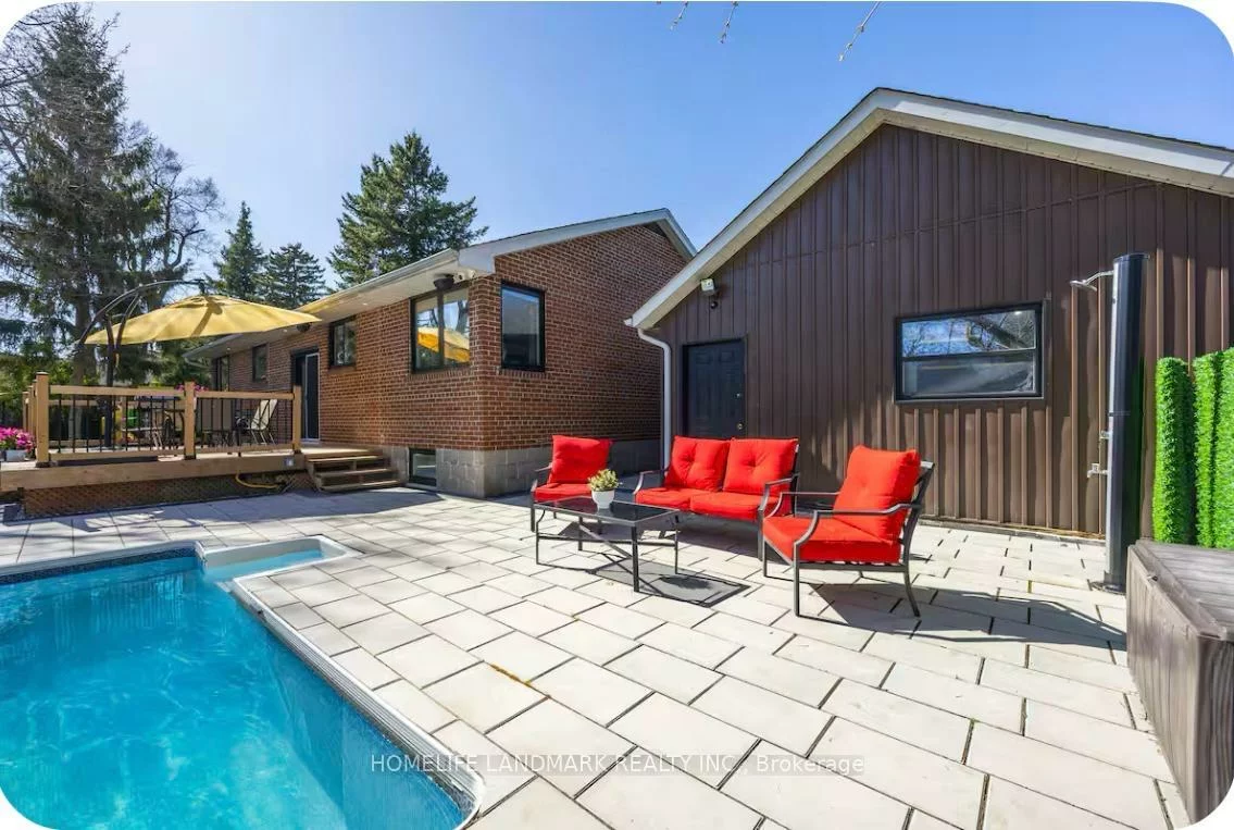 1739, Mount Albert, Sharon, East Gwillimbury