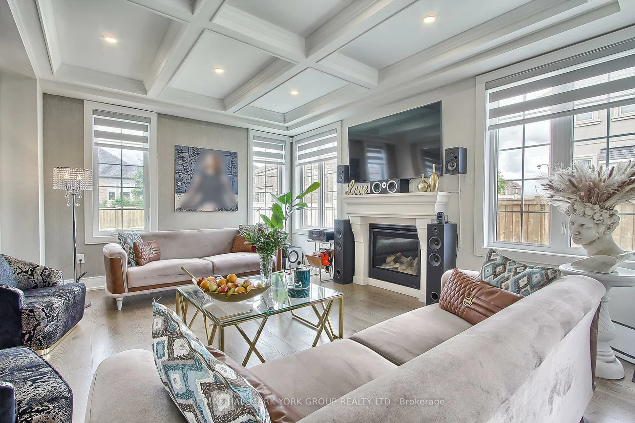 190, Walter English, Queensville, East Gwillimbury