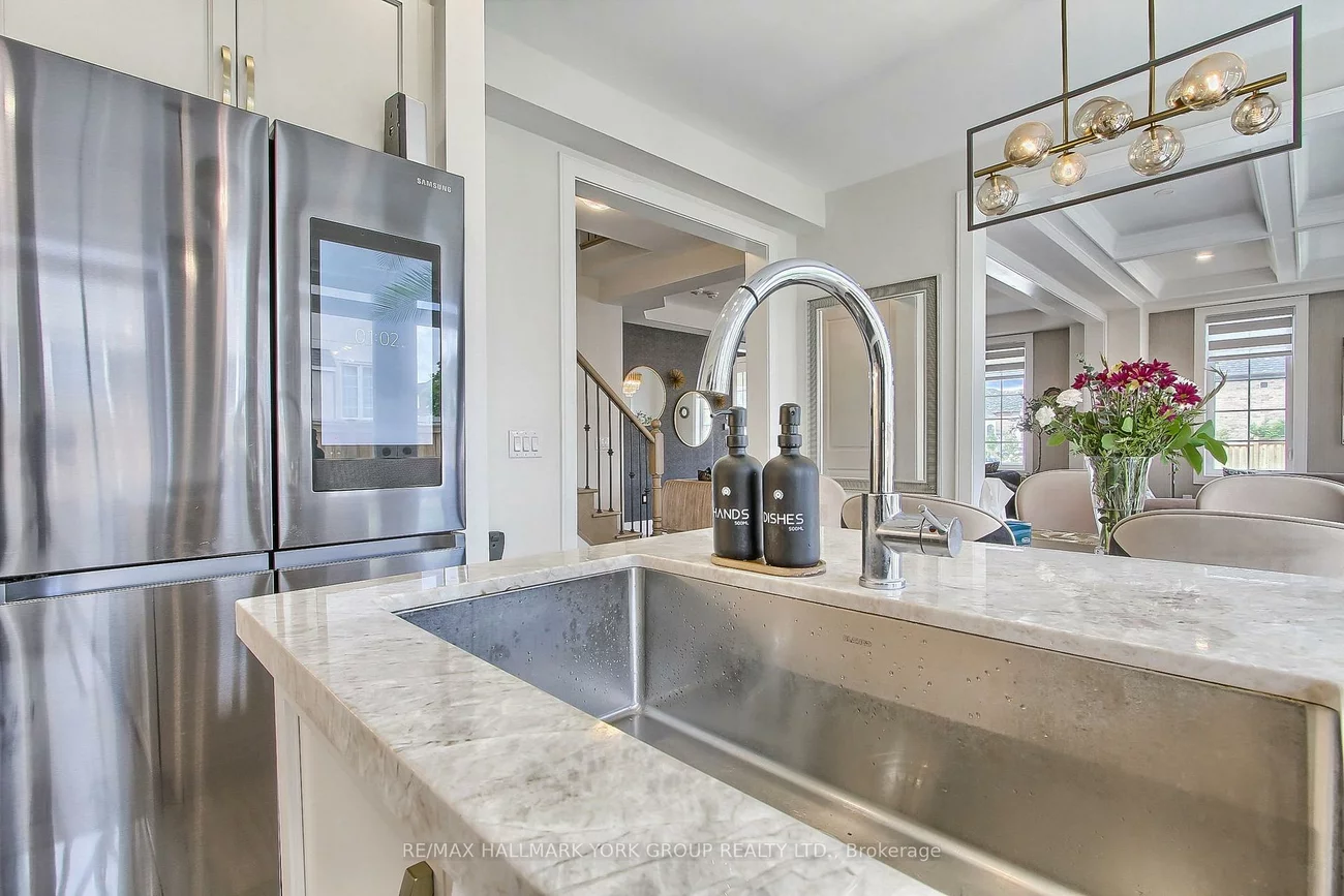 190, Walter English, Queensville, East Gwillimbury