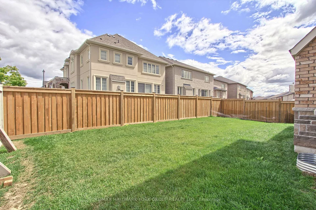 190, Walter English, Queensville, East Gwillimbury