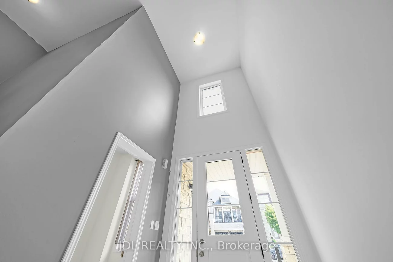 24, Forest Edge, Holland Landing, East Gwillimbury