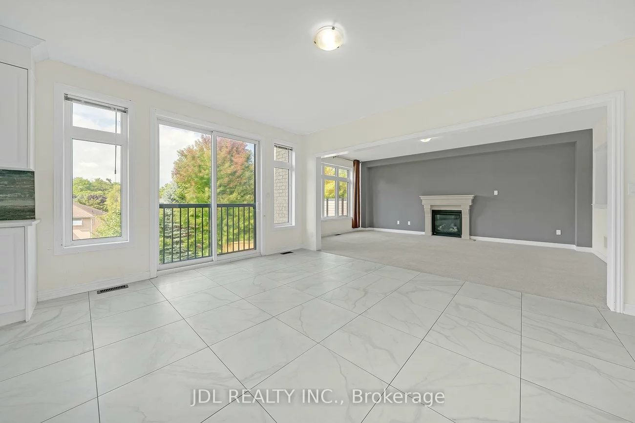 24, Forest Edge, Holland Landing, East Gwillimbury