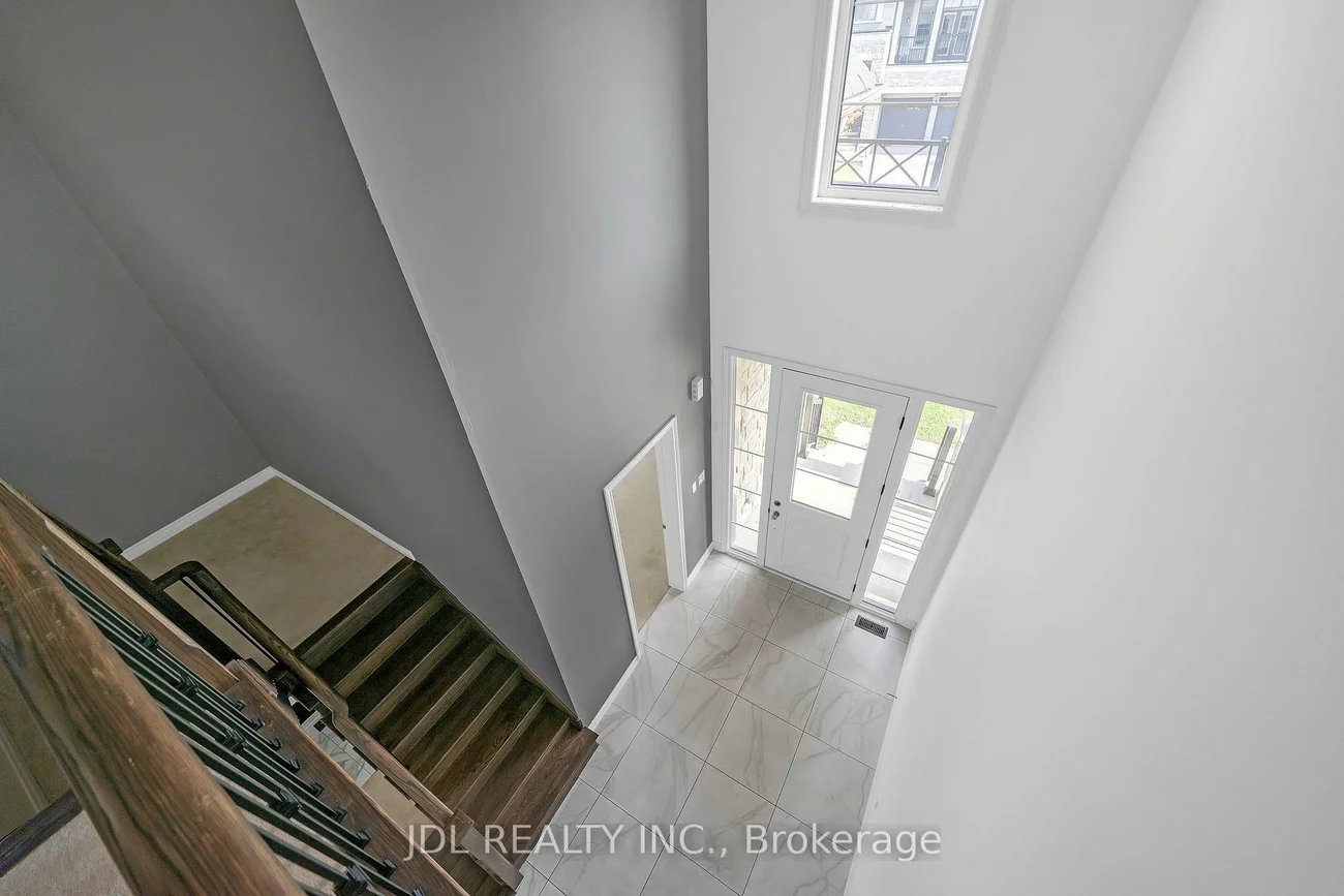 24, Forest Edge, Holland Landing, East Gwillimbury