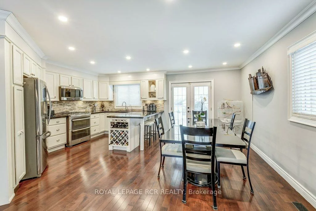 199, King, Mt Albert, East Gwillimbury