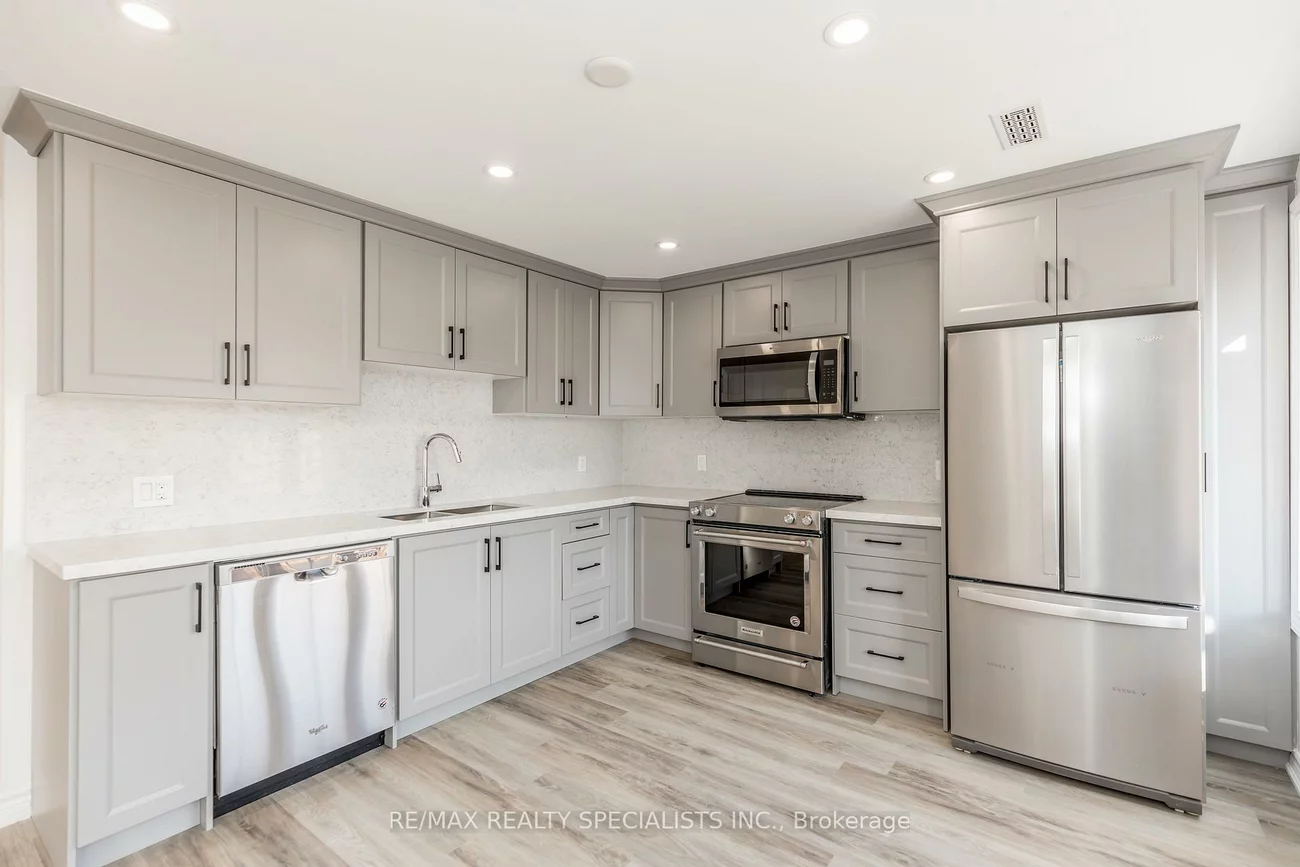 53, Ladder, Sharon, East Gwillimbury