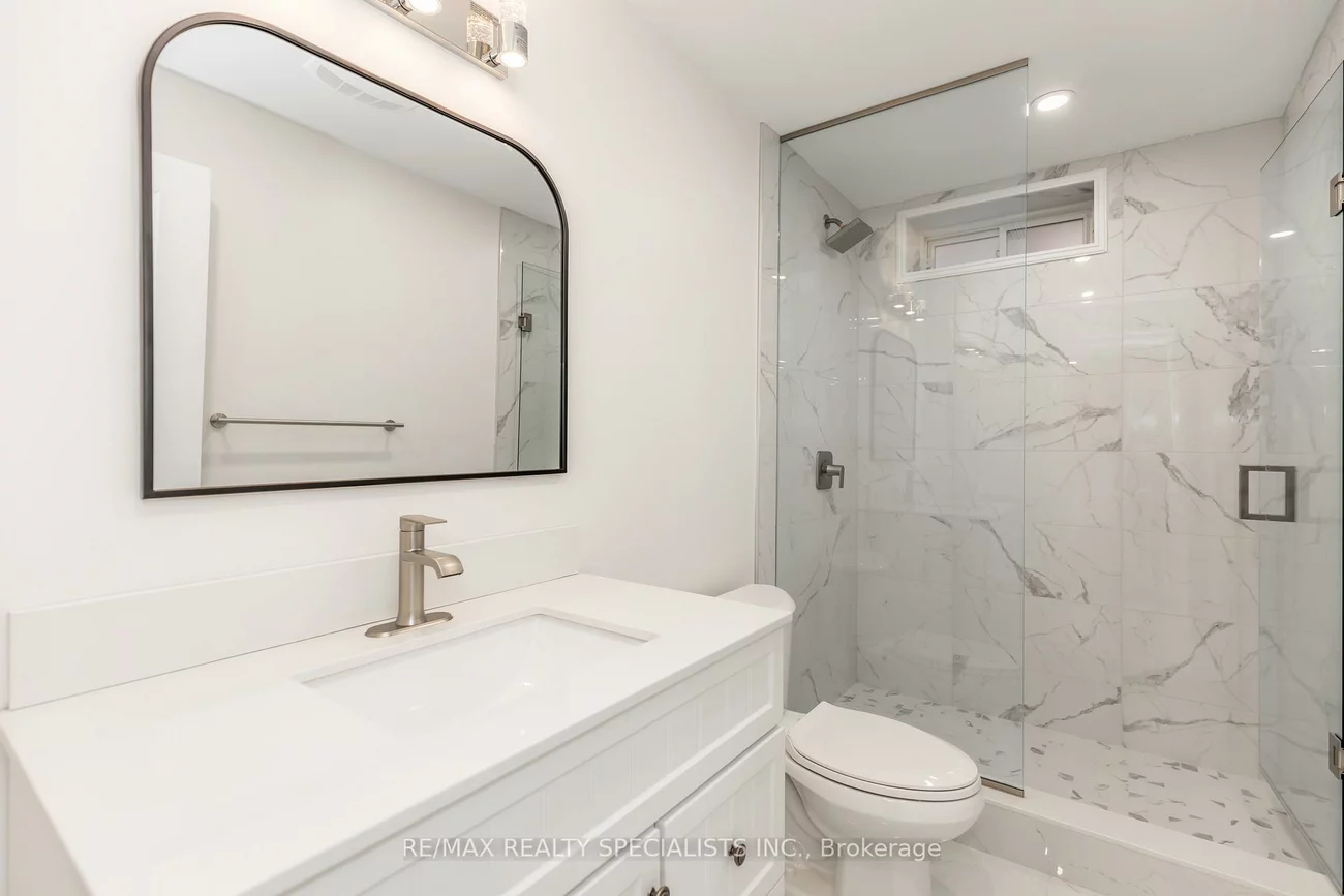 53, Ladder, Sharon, East Gwillimbury