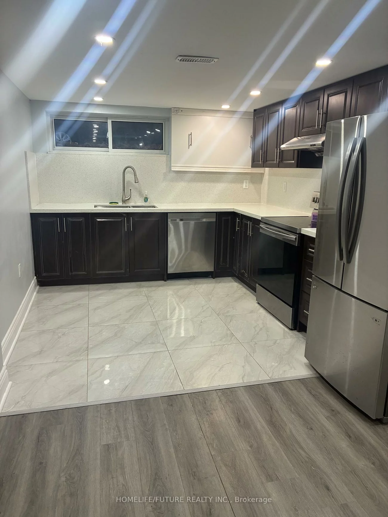 19801, Leslie, Queensville, East Gwillimbury