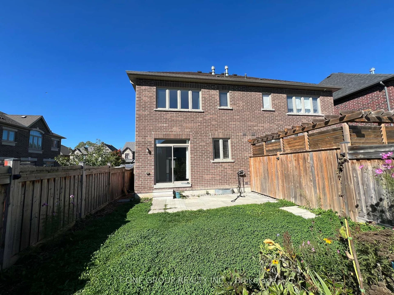 127, Countryman, Sharon, East Gwillimbury