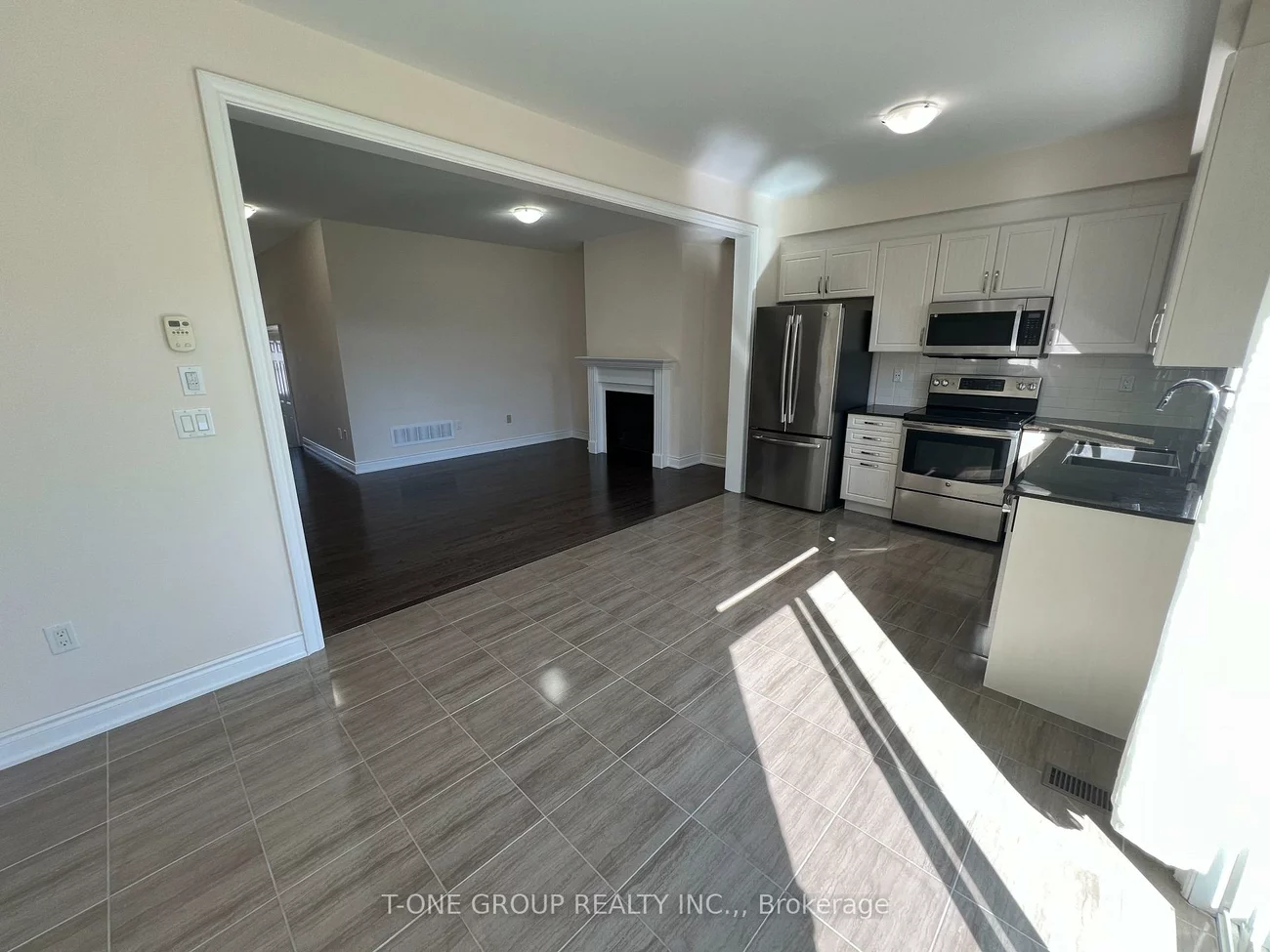 127, Countryman, Sharon, East Gwillimbury