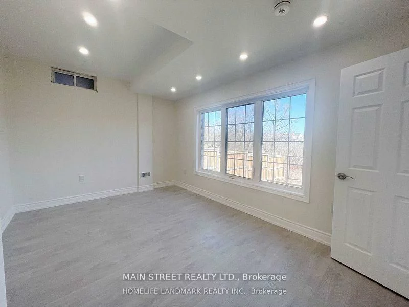 50, Sharonview, Sharon, East Gwillimbury