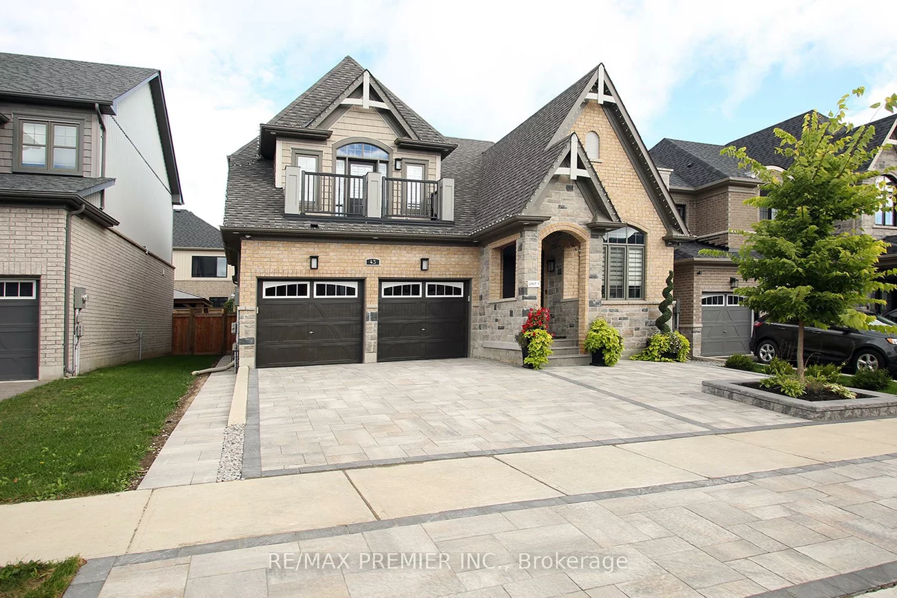 43, Leaden Hall, Queensville, East Gwillimbury