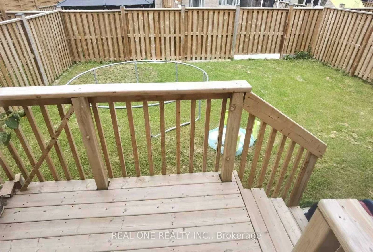 24, Foxberry, Sharon, East Gwillimbury