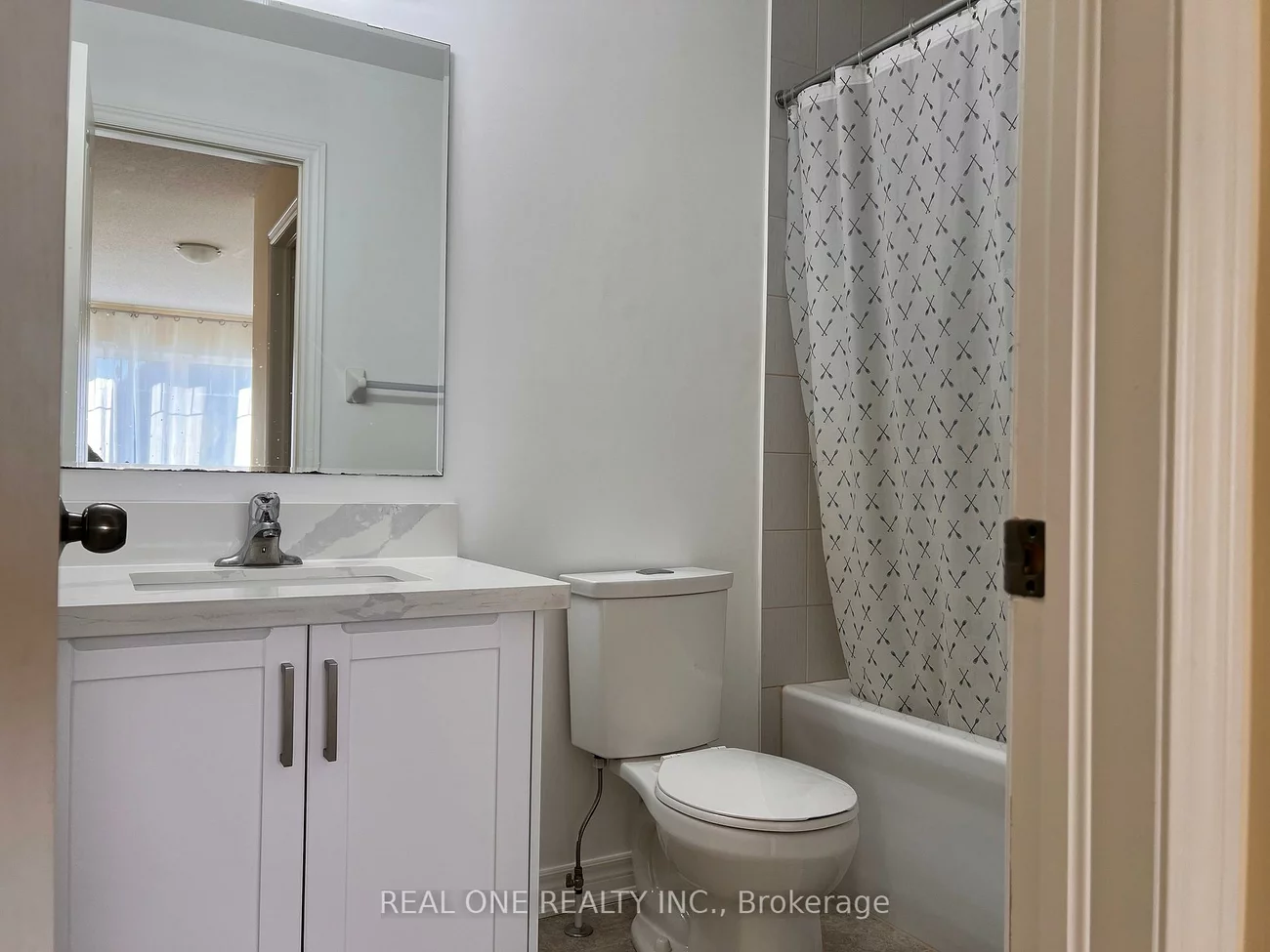 24, Foxberry, Sharon, East Gwillimbury