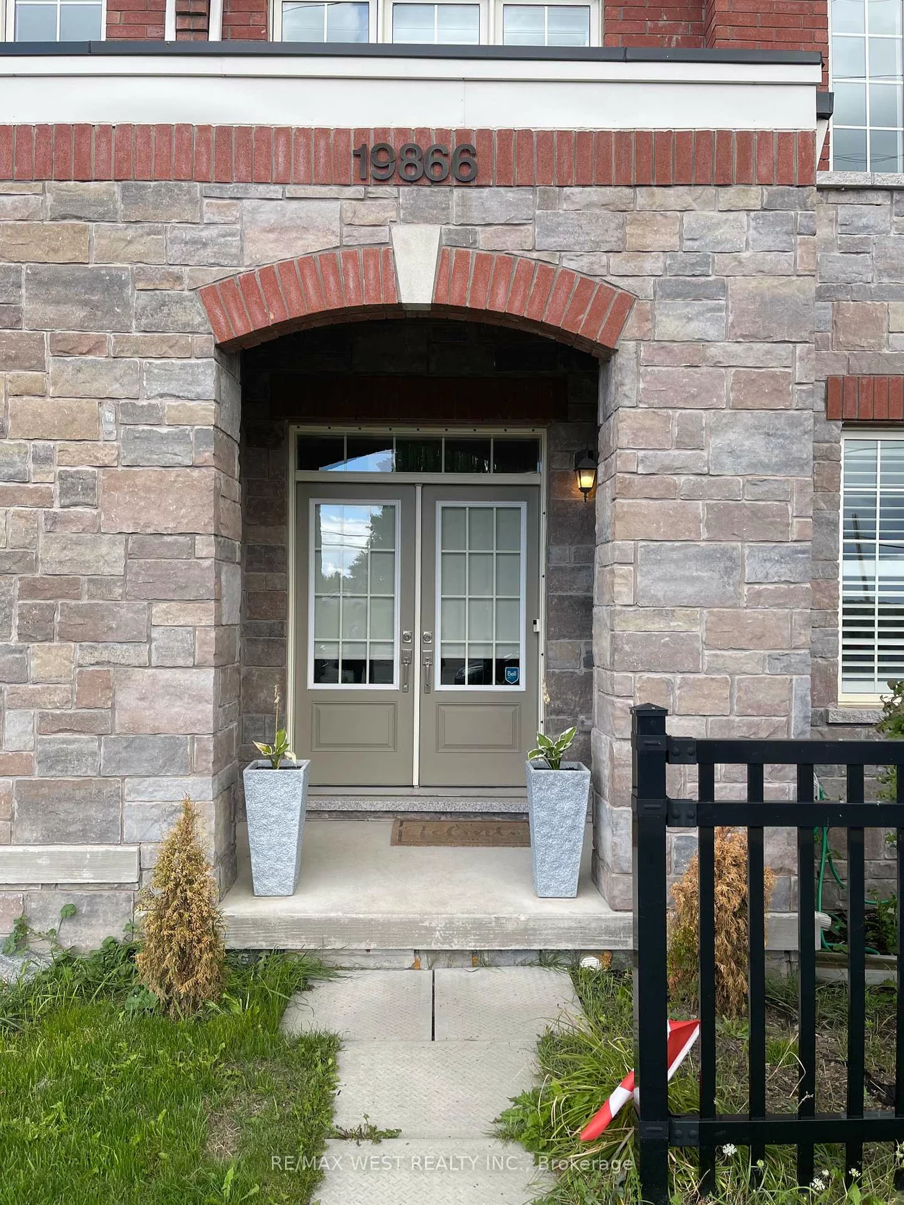 19866, Leslie, Queensville, East Gwillimbury
