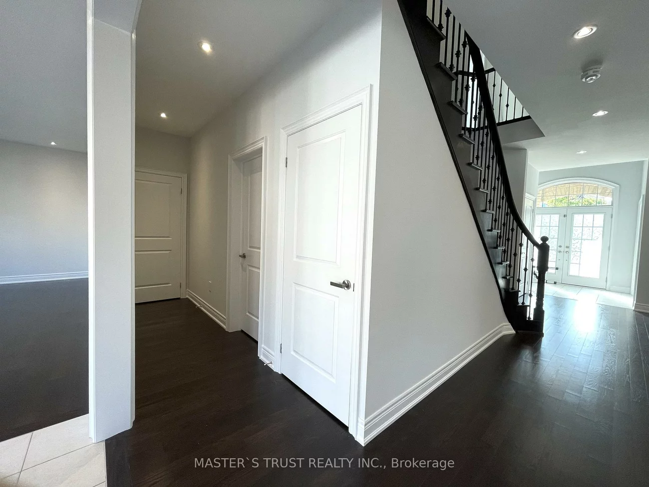 18, CLIFFORD FAIRBARN, Queensville, East Gwillimbury
