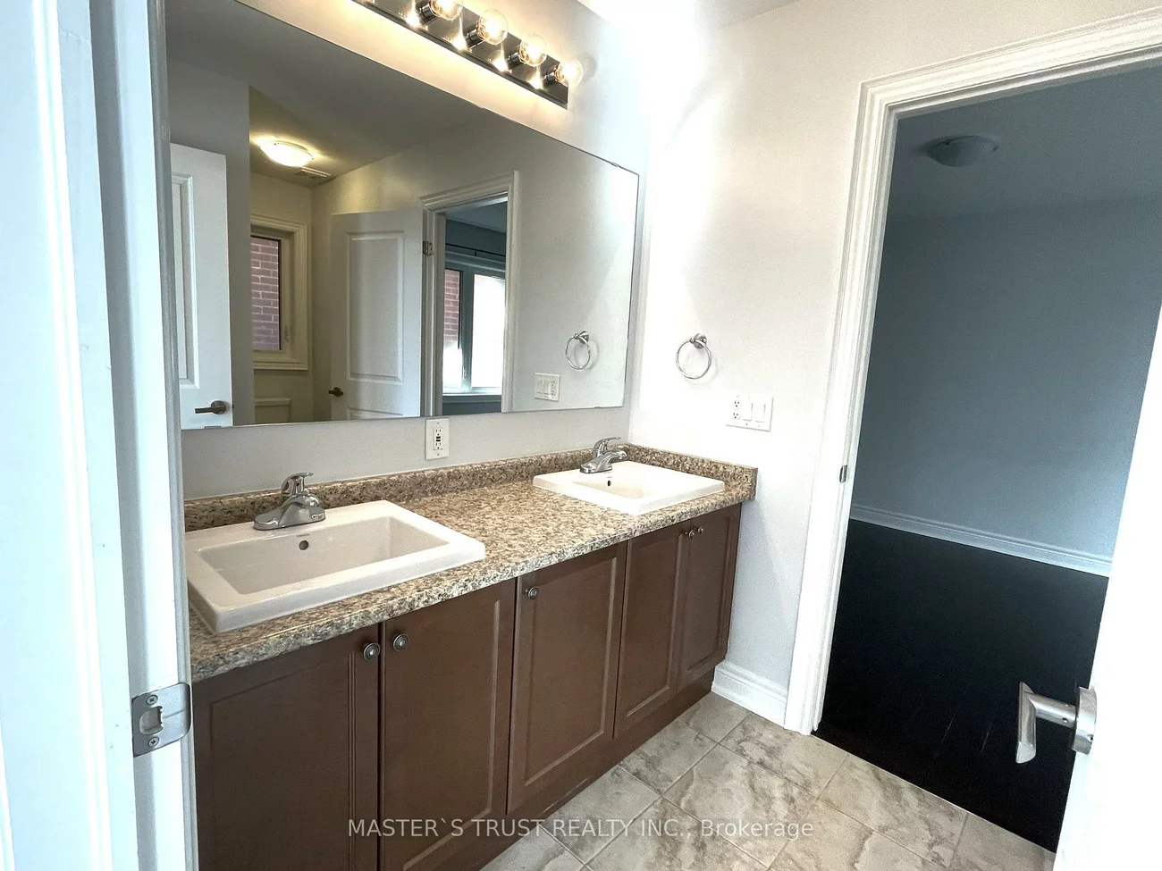 18, CLIFFORD FAIRBARN, Queensville, East Gwillimbury