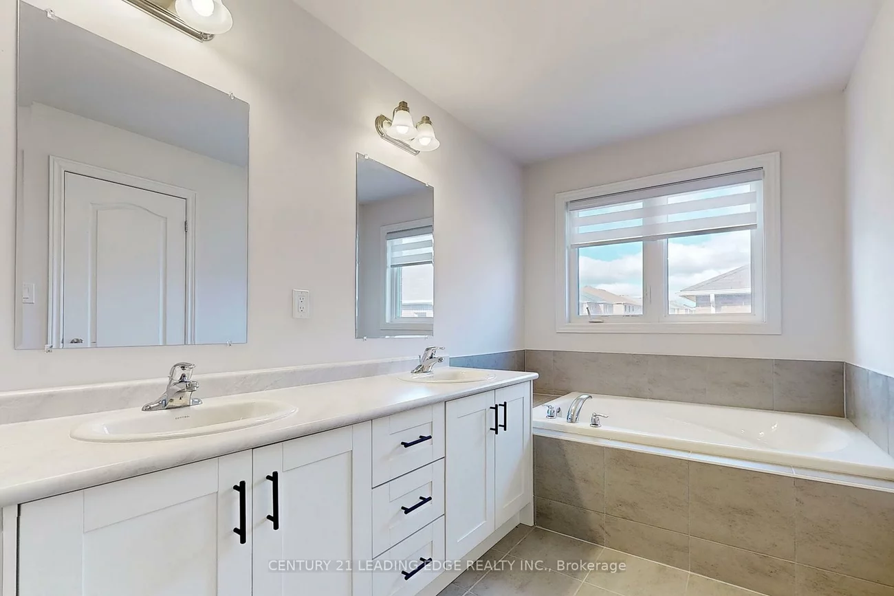 56, Cupples Farm, Mt Albert, East Gwillimbury